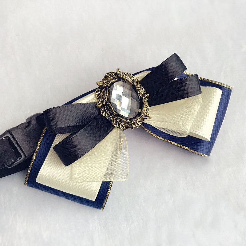 Little Gentleman Flower Collar – Handmade Bow Tie Accessory for Pets