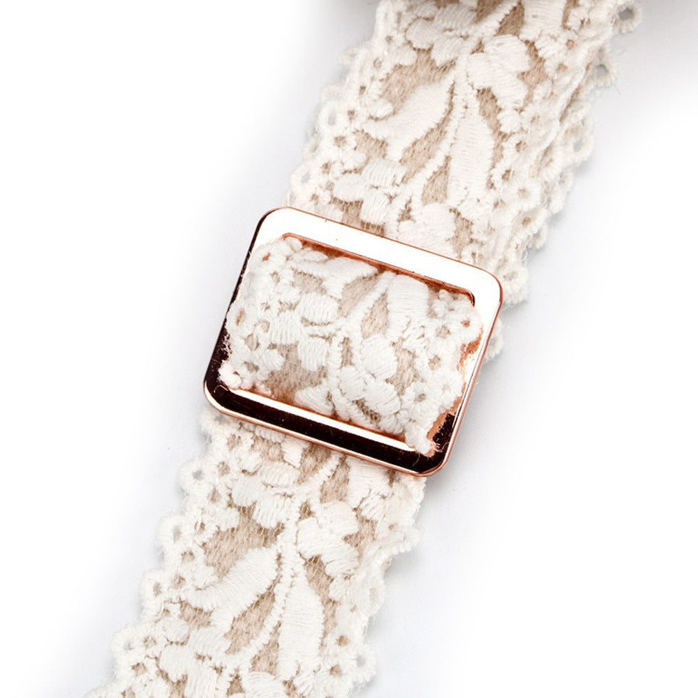 Lace Bloom Harness & Leash Set – Vintage-Inspired Elegance for Pets