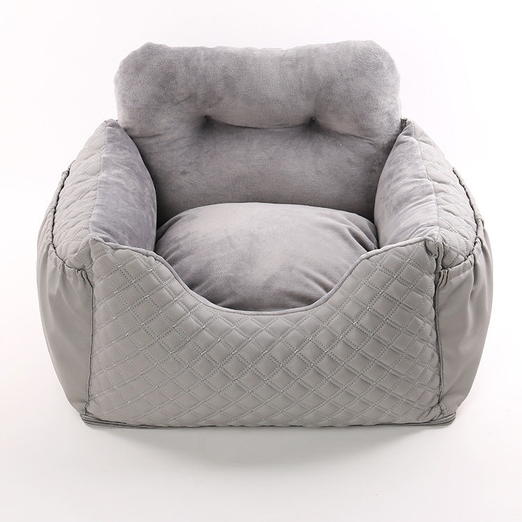 Cloud Luxe Quilted Pet Car Seat – Travel in Style & Comfort