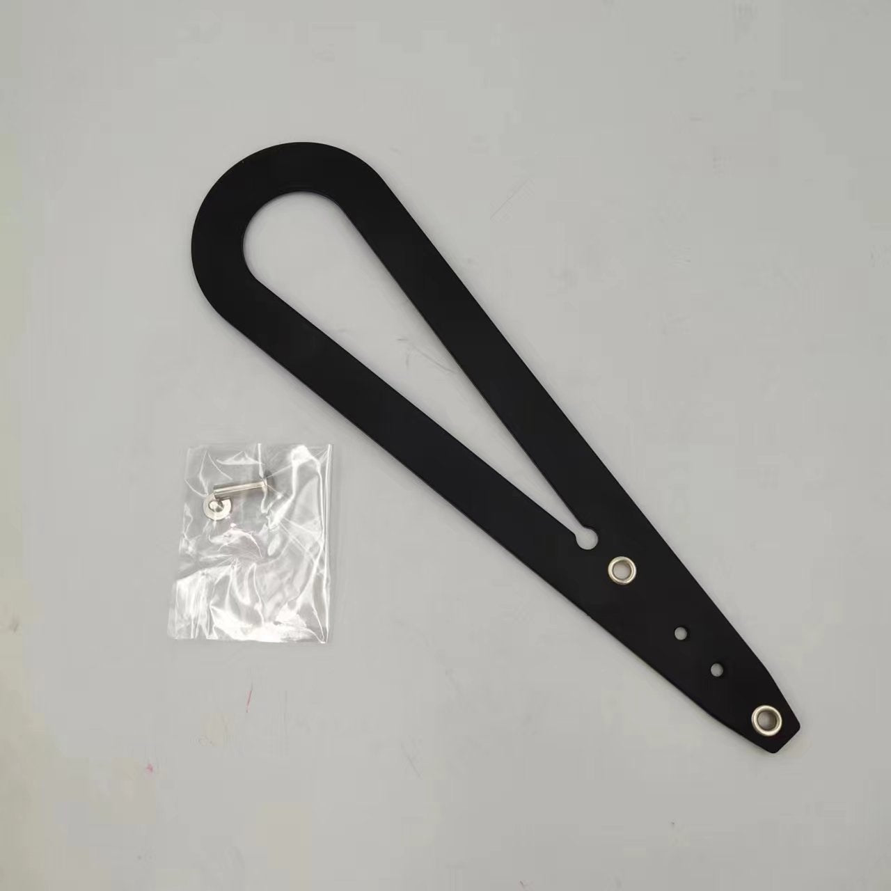 Adjustable Pet Door Latch (Buy 2 get 1 Free!)