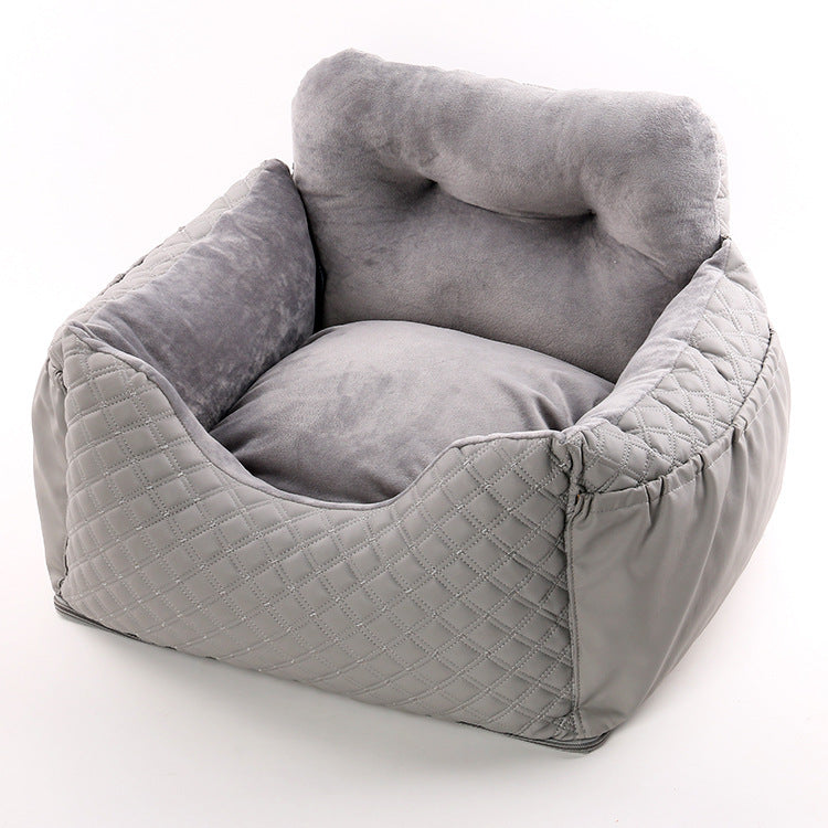 Cloud Luxe Quilted Pet Car Seat – Travel in Style & Comfort