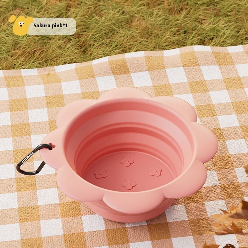 Foldable Flower Pet Bowl – Portable Silicone Feeder for Outdoor Sips