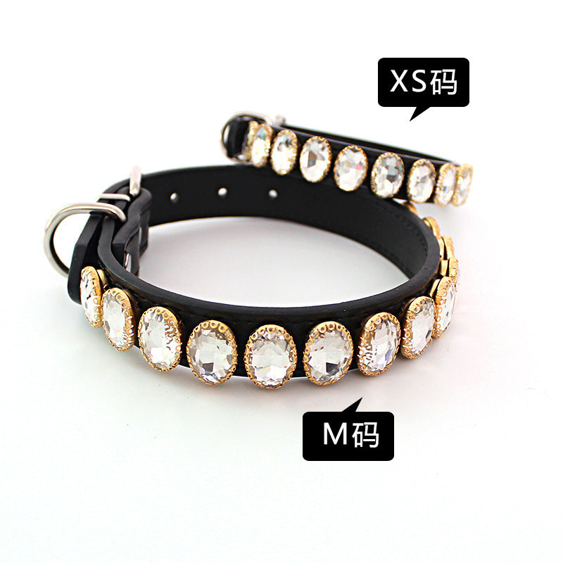 Retro Crystal Pet Collar – Chic Style for Cats & Small Dogs