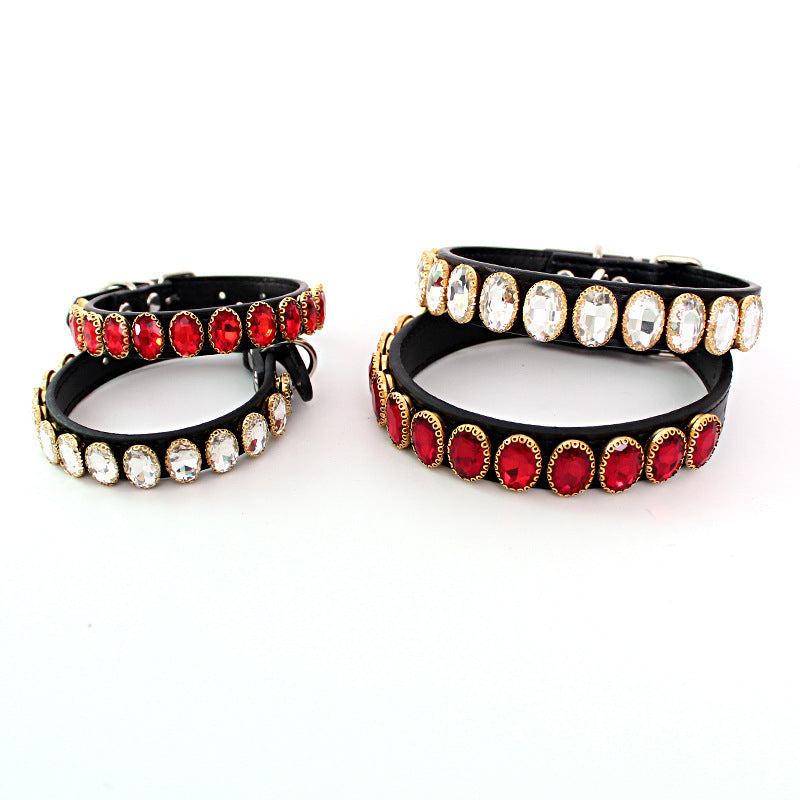 Retro Crystal Pet Collar – Chic Style for Cats & Small Dogs