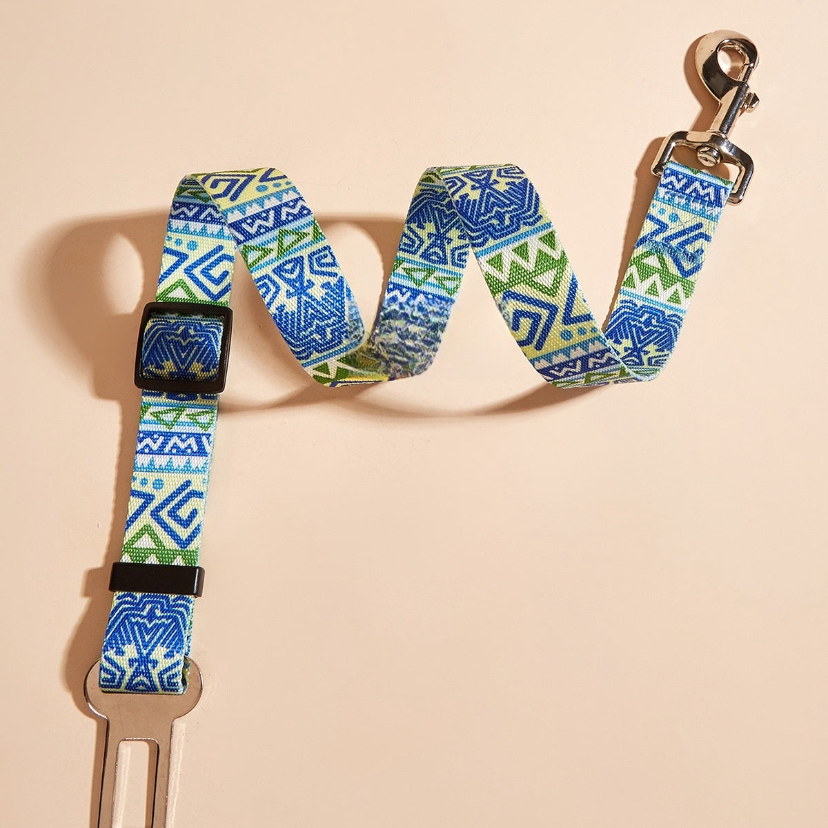 Stylish Pet Car Seat Belt – Secure & Chic Travel Leash
