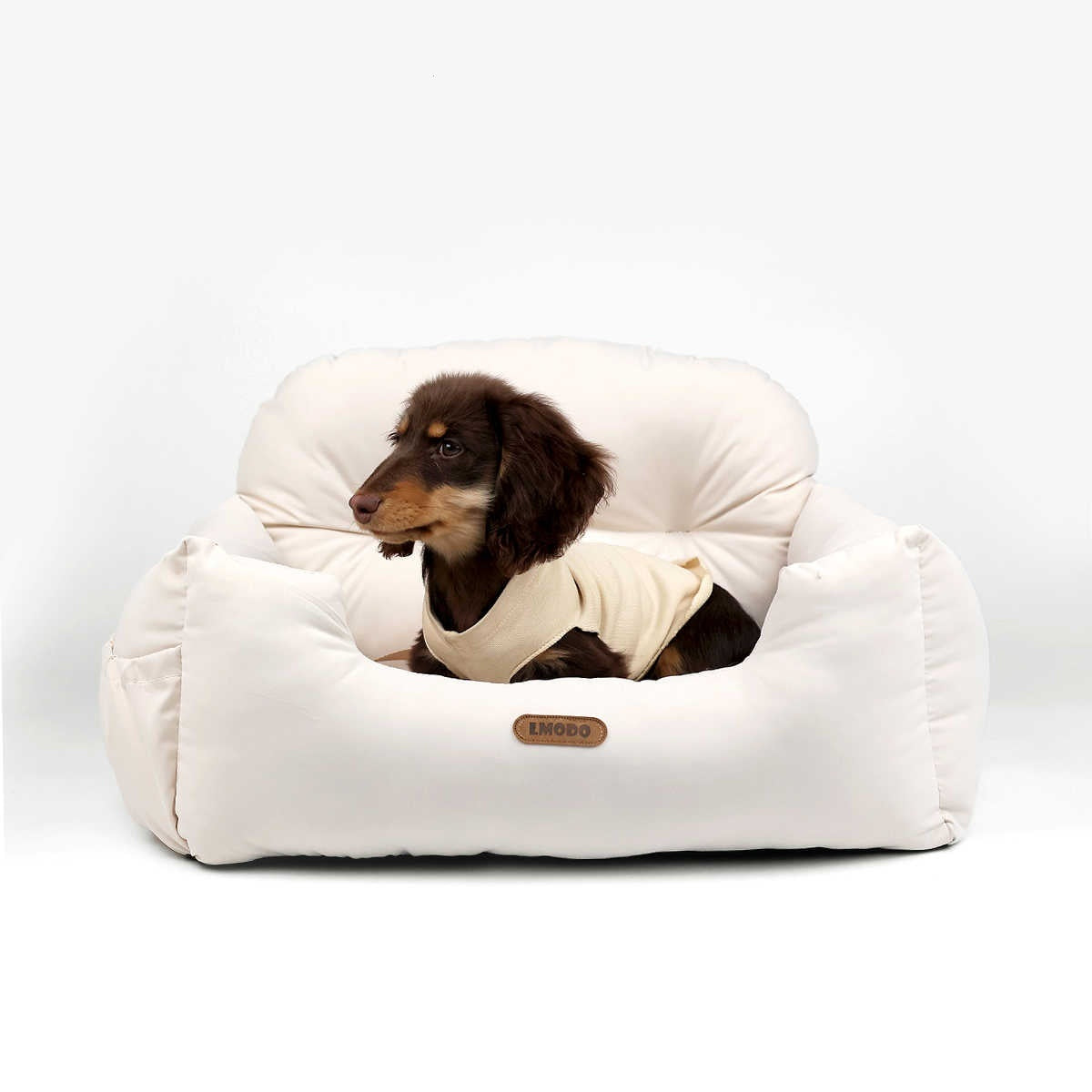 Elegant Milky Suede Car Seat Nest – Luxe Travel Comfort for Pets