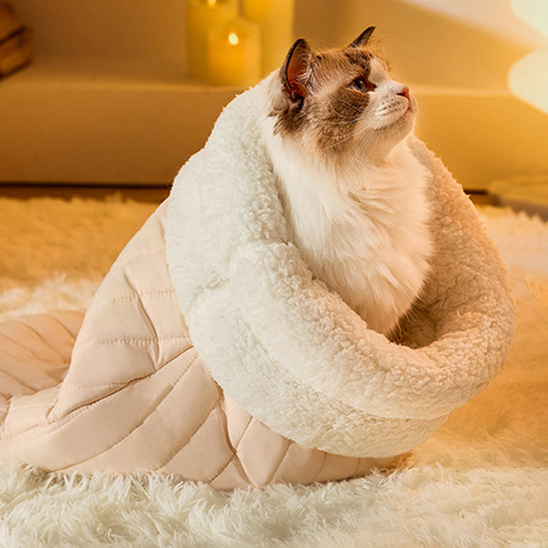 Luna Pocket Nest – Plush Sleeping Bag for Cats & Small Dogs