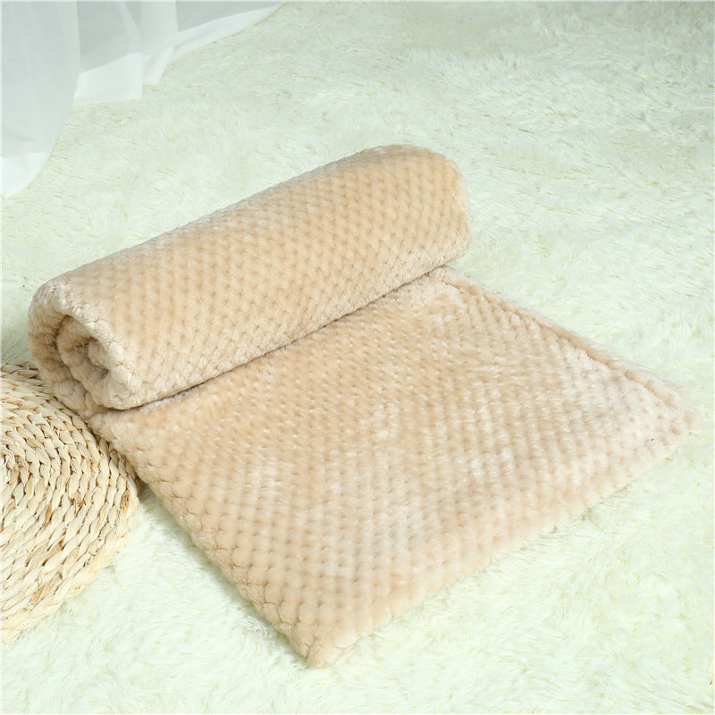 Luxury Waffle-Textured Pet Blanket – Ultra Soft, Stylish & Cozy