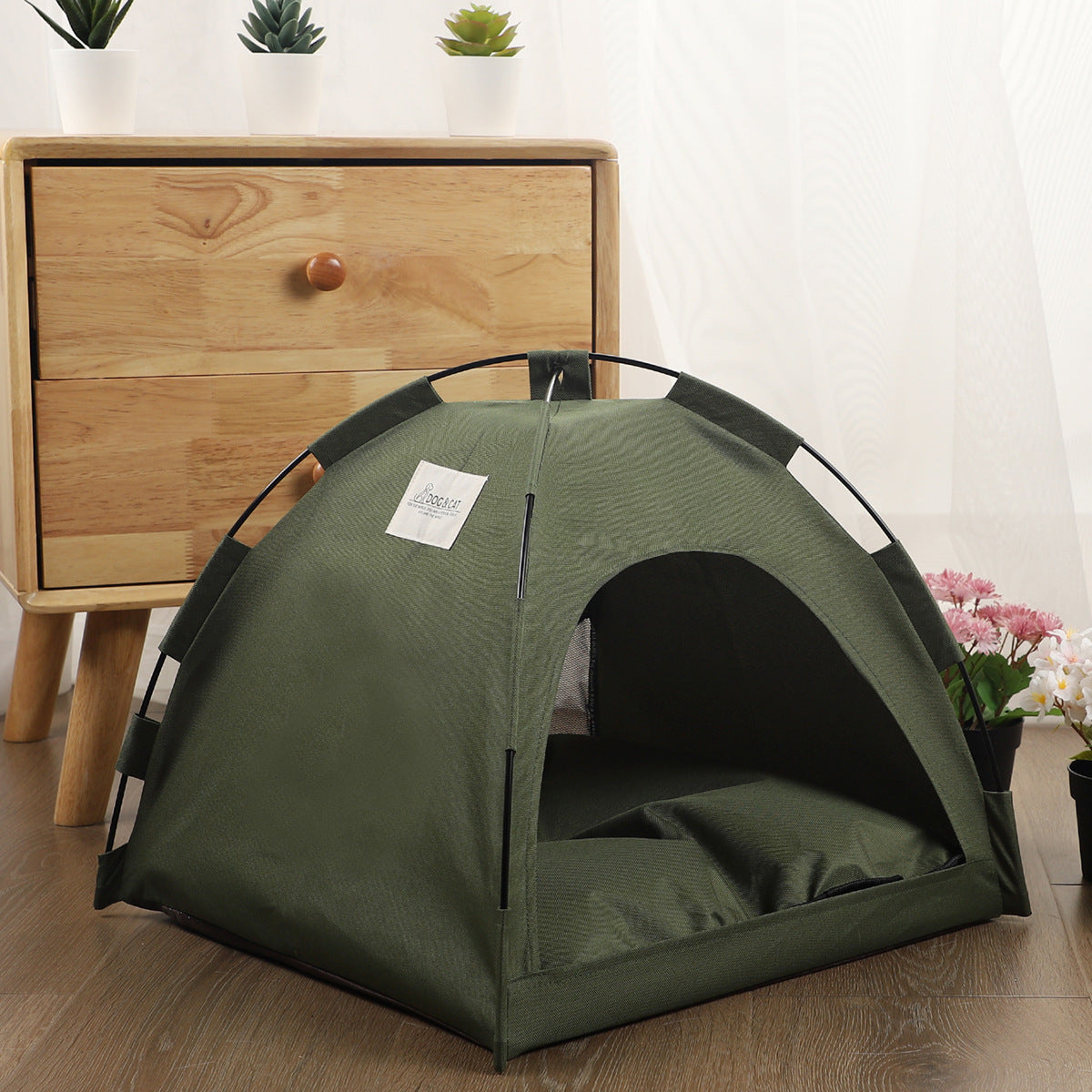 Alpine Hideaway Pet Tent – Pet Bed with Cooling Comfort (with a gift)