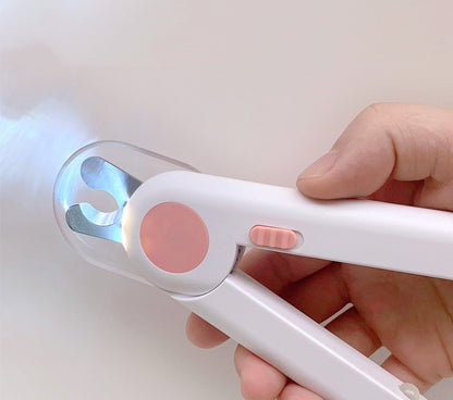 LED Pet Nail Clippers – Precision Trimming for Cats & Small Dogs