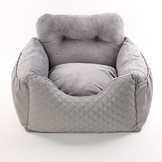 Cloud Luxe Quilted Pet Car Seat – Travel in Style & Comfort