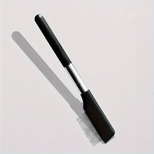 Gentle Eye Grooming Comb – Tear Stain Brush with Sleek Grip for Dogs & Cats