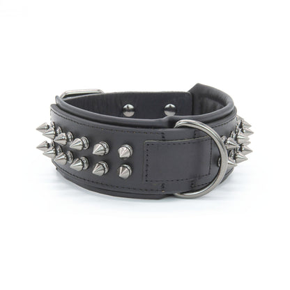 Spiked Leather Dog Collar – Rugged Style with Rivet Detail