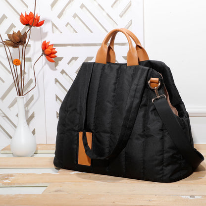 Élan Waterproof Pet Carrier – Quilted Shoulder Bag